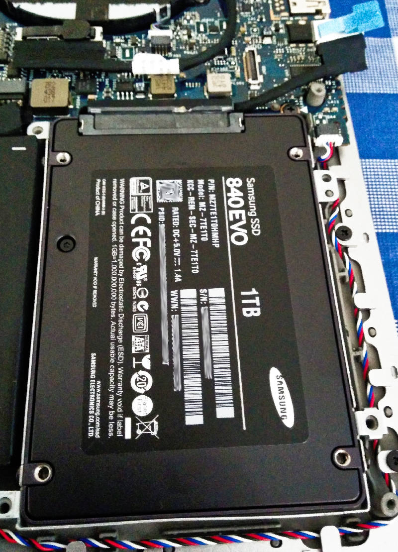 Dell disk in place